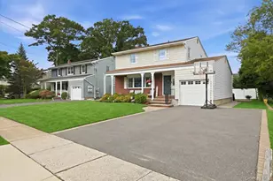 1798 Hannington Ave, Wantagh, NY 11793 - Photo 3