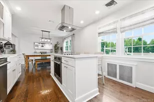 1798 Hannington Ave, Wantagh, NY 11793 - Photo 17