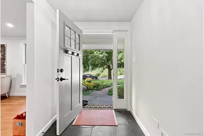 4 Douglas Drive, Katonah, NY 10536 - Photo 3