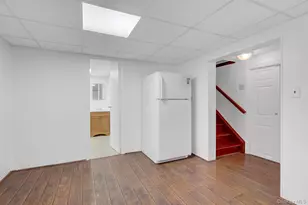 269-19 81st Ave, New Hyde Park, NY 11040 - Photo 25