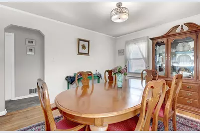 26919 81st Avenue, New Hyde Park, NY 11040 - Photo 15