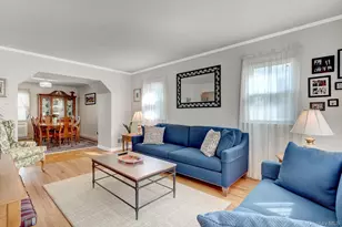 269-19 81st Ave, New Hyde Park, NY 11040 - Photo 5
