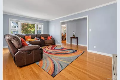 124 Bradford Avenue, Mamaroneck, NY 10543 - Photo 5