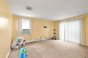 14 Edwards Pl, Valley Stream, NY 11580 - Photo 15