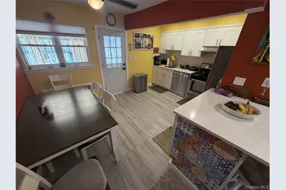 5052 Francis Lewis Blvd, Oakland Gardens, NY 11364 - Photo 7