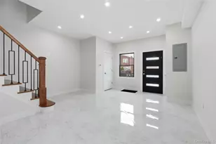 23 Doherty Ave, Elmont, NY 11003 - Photo 13