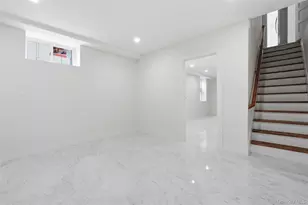 23 Doherty Ave, Elmont, NY 11003 - Photo 11
