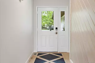 177 Herricks Ln, Jamesport, NY 11947 - Photo 15