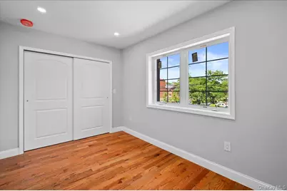 1302 E 223rd Street, Bronx, NY 10466 - Photo 9