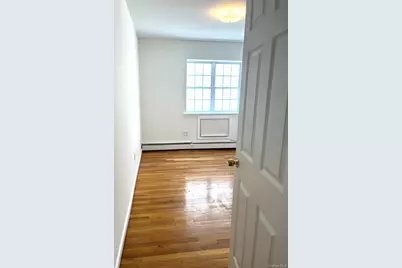 82-81 88th Place, Glendale, NY 11385 - Photo 7