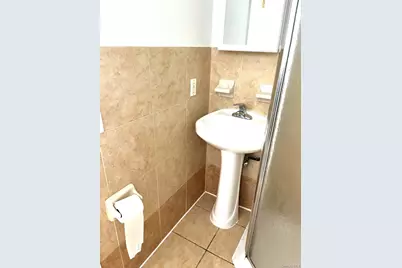 82-81 88th Place, Glendale, NY 11385 - Photo 5