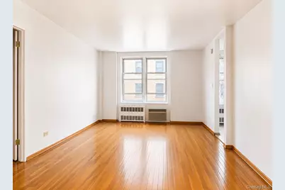 1332 Metropolitan Avenue, Bronx, NY 10462 - Photo 1