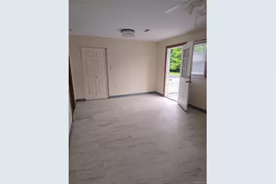 154 N Washington Street #4, Athens, NY 12015 - Photo 3