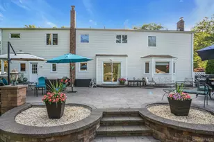 14 Tree Hollow Ln, Dix Hills, NY 11746 - Photo 49