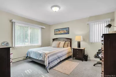 14 Tree Hollow Lane, Dix Hills, NY 11746 - Photo 35