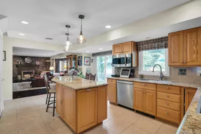 14 Tree Hollow Lane, Dix Hills, NY 11746 - Photo 17
