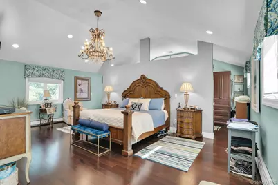 14 Tree Hollow Lane, Dix Hills, NY 11746 - Photo 29