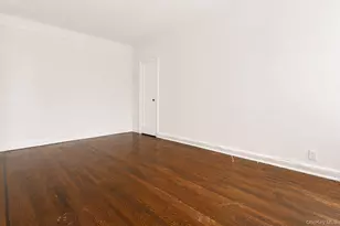 167-10 Crocheron Ave, Flushing, NY 11358 - Photo 9