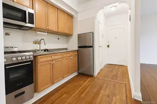 167-10 Crocheron Ave, Flushing, NY 11358 - Photo 5