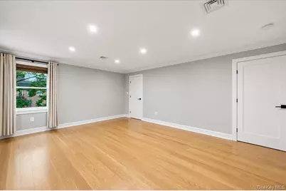 65 Wildway, Bronxville, NY 10708 - Photo 13