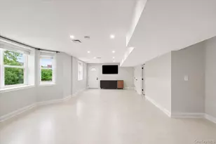 65 Wildway, Bronxville, NY 10708 - Photo 31