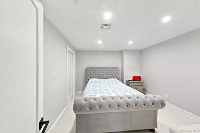 65 Wildway, Bronxville, NY 10708 - Photo 33
