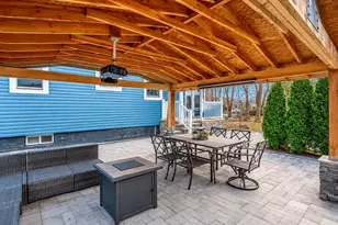 433 S 7th St, Lindenhurst, NY 11757 - Photo 19