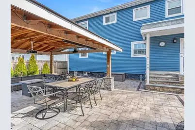 433 S 7th Street, Lindenhurst, NY 11757 - Photo 23
