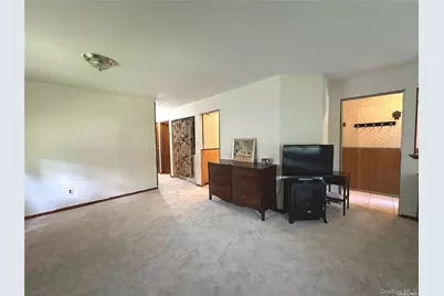 149 Southaven Avenue, Mastic, NY 11950 - Photo 9
