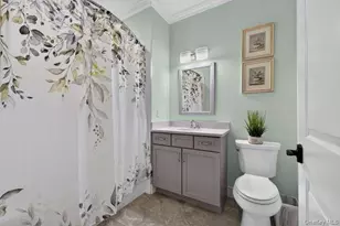 4 Village Dr, East Islip, NY 11730 - Photo 25