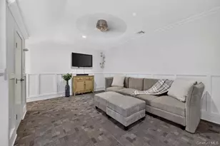 4 Village Dr, East Islip, NY 11730 - Photo 27