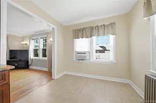 470 Ray St, Freeport, NY 11520 - Photo 11
