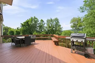 28 E Hill Rd, Cortlandt Manor, NY 10567 - Photo 39