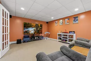 28 E Hill Rd, Cortlandt Manor, NY 10567 - Photo 37