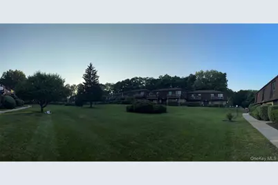 1 Germonds Village #14, Bardonia, NY 10954 - Photo 11