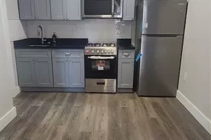 106-47 Sutphin Blvd, Jamaica, NY 11435 - Photo 1