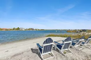 218 Dune Rd, Westhampton Beach, NY 11978 - Photo 25