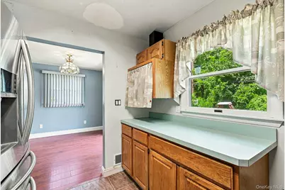 3905 Clove Court, Seaford, NY 11783 - Photo 15