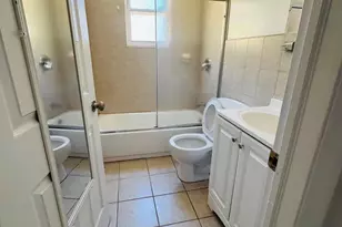 10-29 115th St, College Point, NY 11356 - Photo 7