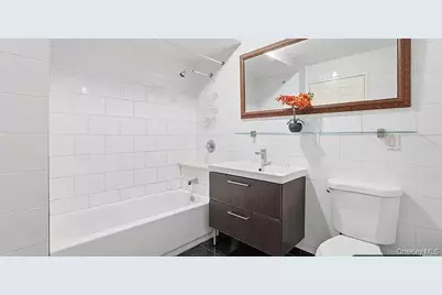 106-07 Northern Boulevard #5B, Corona, NY 11368 - Photo 7