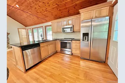 8 Anton Place, Lake Peekskill, NY 10537 - Photo 1