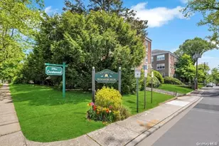 1 Meadow Dr, Woodmere, NY 11598 - Photo 7