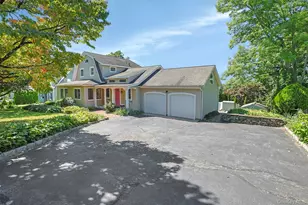 19 Wall Ave, Valhalla, NY 10595 - Photo 3