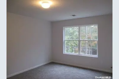 647 Doane Avenue, Bellport, NY 11713 - Photo 11