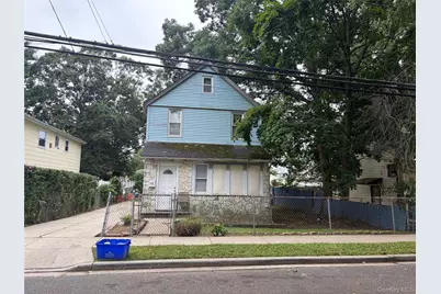 88 Colonial Avenue, Freeport, NY 11520 - Photo 5