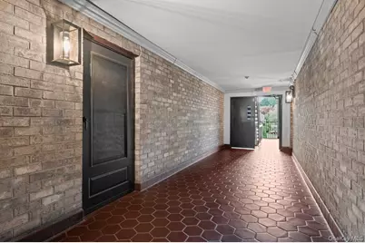 89 N Broadway #204, White Plains, NY 10603 - Photo 3
