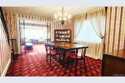 7431 64th Street, Glendale, NY 11385 - Photo 5