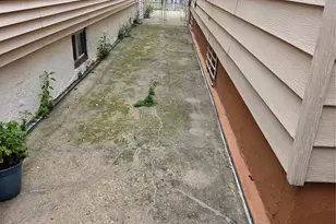 90-51 201st St, Hollis, NY 11423 - Photo 37