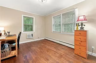 40 Cliftwood Dr, Huntington, NY 11743 - Photo 13