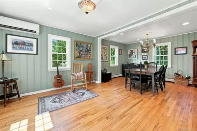 40 Cliftwood Drive, Huntington, NY 11743 - Photo 9